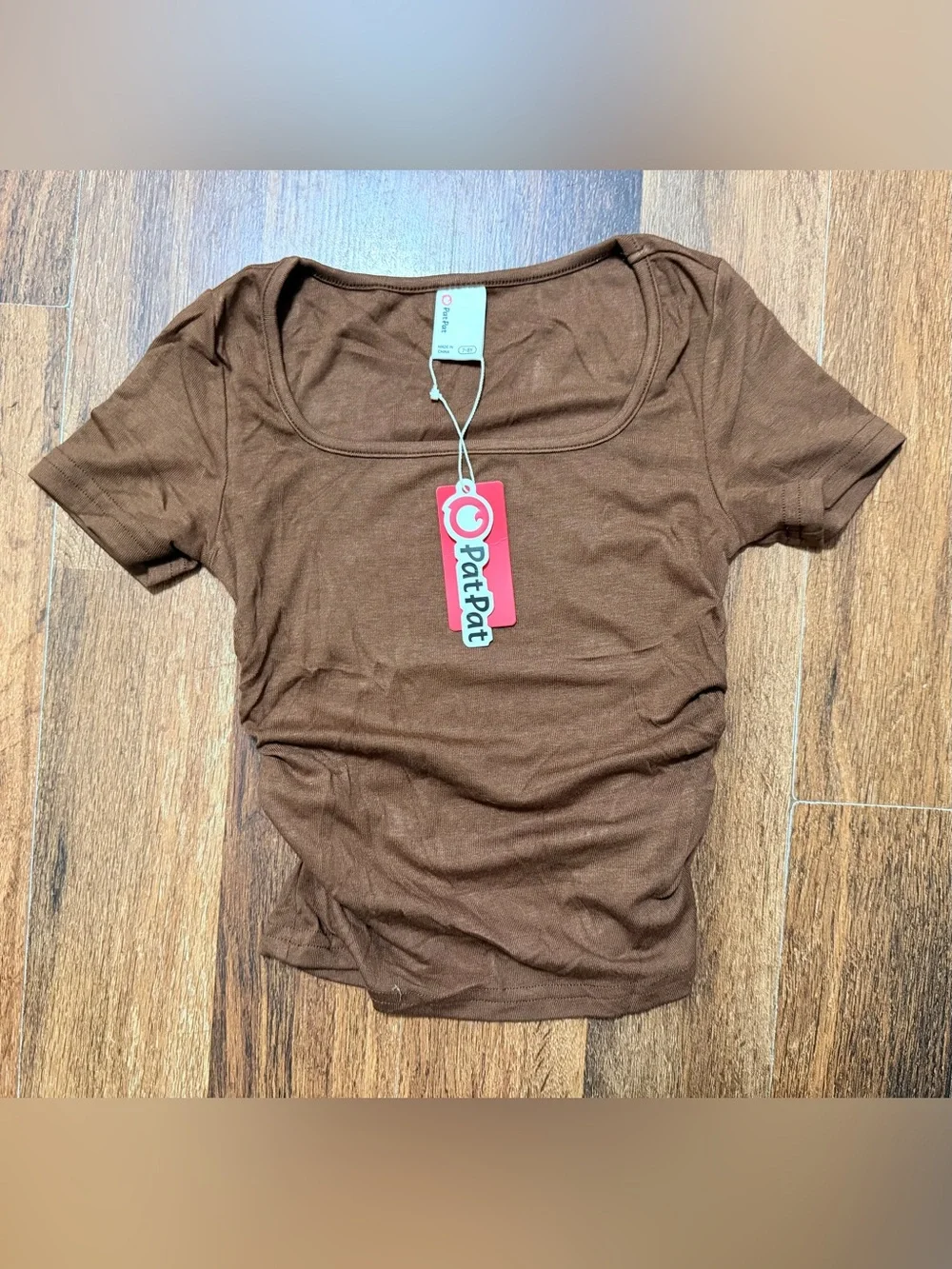PatPat Chocolate Brown Scoop Neck Short Sleeve Tee